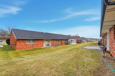 Exterior - 3250 N Argonne Ln, Springfield, OH 45503 photo 5 of 5
