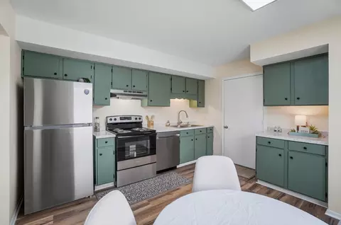 Kitchen - 3250 N Argonne Ln, Springfield, OH 45503 photo 1 of 2