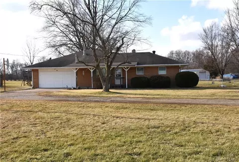 7070 S Peters Rd, Tipp City, OH 45371