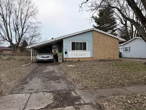 Exterior - 4802 Willowbrook Dr, Springfield, OH 45503 photo 2 of 6