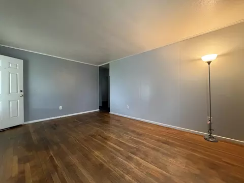 Living - 4802 Willowbrook Dr, Springfield, OH 45503 photo 2 of 2