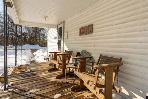 Exterior - 2332 Villa Rd, Springfield, OH 45503 photo 5 of 12