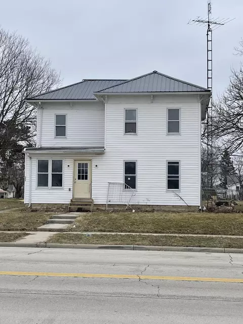 205 N Main St, Mendon, OH 45862