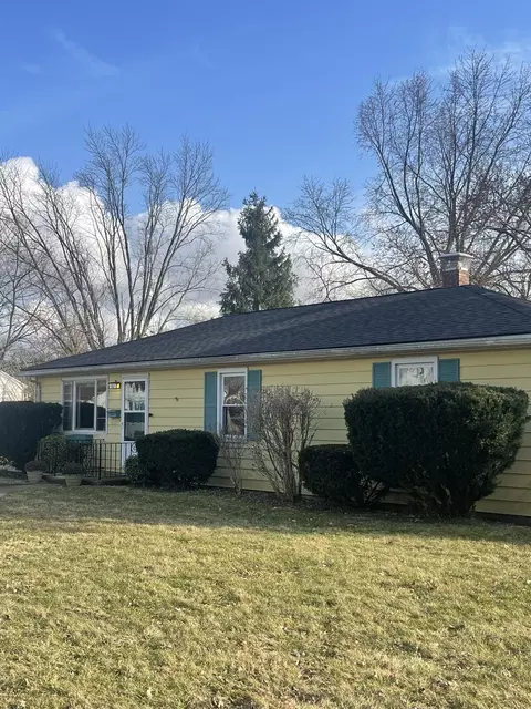 1621 Victory Dr, Springfield, OH 45505