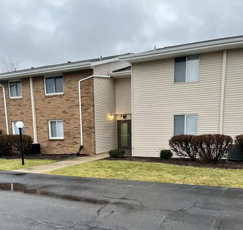 2275 Cable Rd #6, Lima, OH 45807
