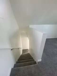 Entry Way - 2000 Springmont Ave, Springfield, OH 45506 photo 1 of 4