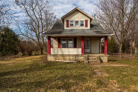 719 S Church St, New Lebanon, OH 45345