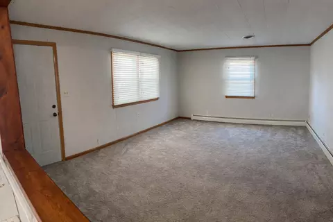Living - 526 Willow St, Celina, OH 45822 photo 6 of 7