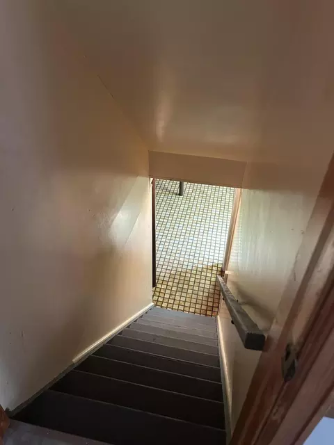 Entry Way - 526 Willow St, Celina, OH 45822 photo 4 of 4