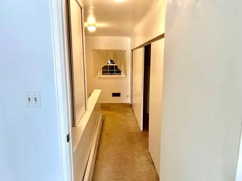 Entry Way - 526 Willow St, Celina, OH 45822 photo 3 of 4