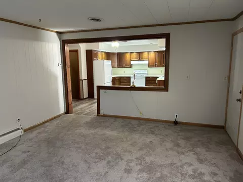Living - 526 Willow St, Celina, OH 45822 photo 5 of 7
