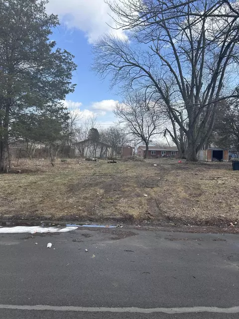 00 Russell Ave, Springfield, OH 45506