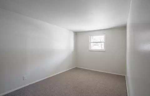 Bedroom - 848 Crescent Dr, Sidney, OH 45365 photo 5 of 12