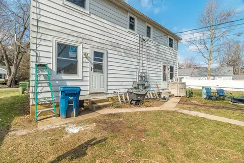 Exterior - 848 Crescent Dr, Sidney, OH 45365 photo 6 of 7