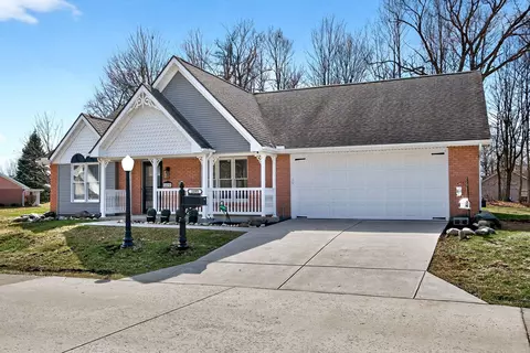 1495 Victorian Way, Springfield, OH 45503 photo 2
