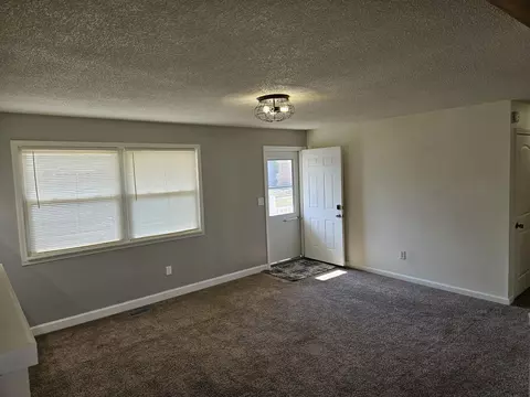 Living - 1620 Cypress Pl, Sidney, OH 45365 photo 4 of 4