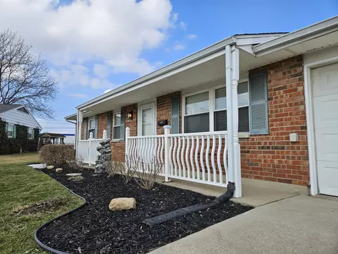 Exterior - 1620 Cypress Pl, Sidney, OH 45365 photo 3 of 16