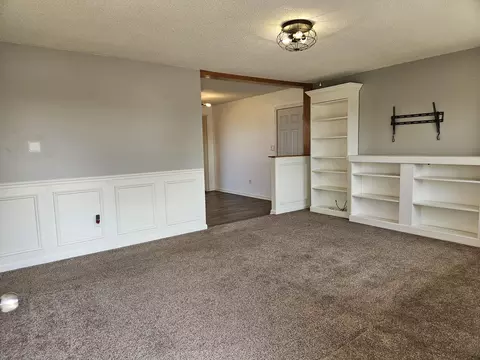 Living - 1620 Cypress Pl, Sidney, OH 45365 photo 1 of 4