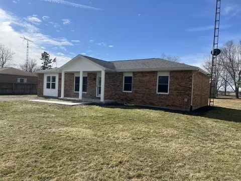 533 N Westminster St, Waynesfield, OH 45896