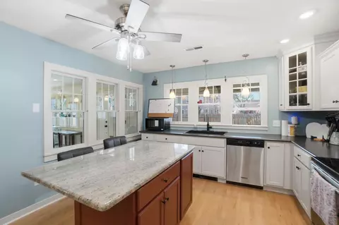 Kitchen - 321 S Main St, Botkins, OH 45306 photo 5 of 8