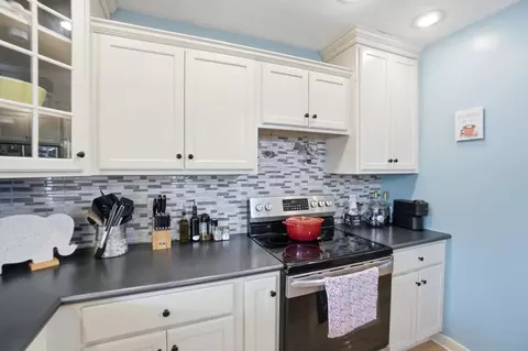 Kitchen - 321 S Main St, Botkins, OH 45306 photo 7 of 8