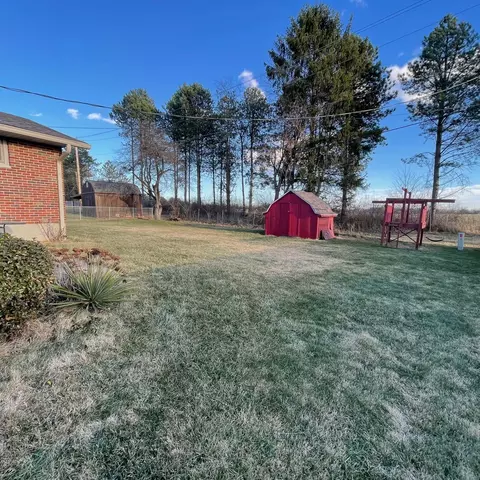 Exterior - 1921 Elaina Dr, Springfield, OH 45503 photo 8 of 13