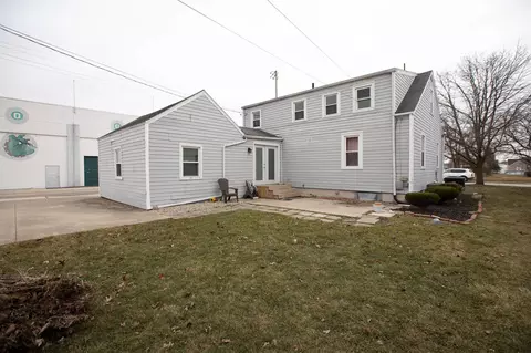 Exterior - 545 E Anthony St, Celina, OH 45822 photo 5 of 7
