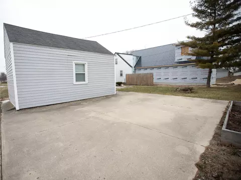 Exterior - 545 E Anthony St, Celina, OH 45822 photo 4 of 7