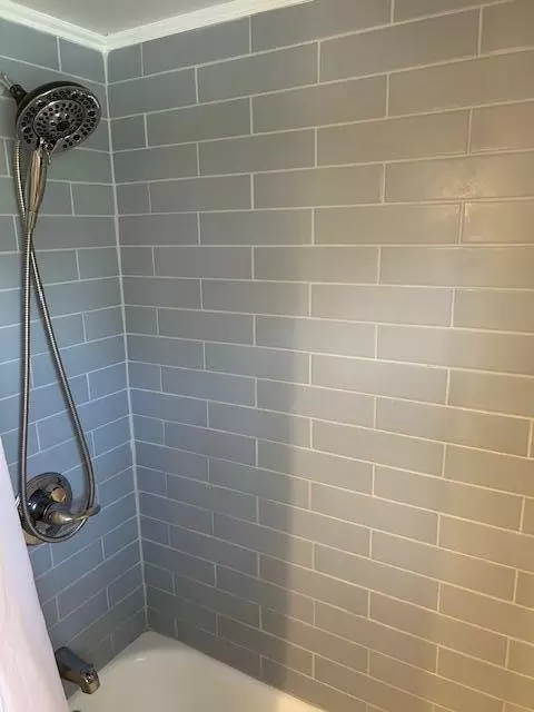 Bath - 4295 William Ave, Celina, OH 45822 photo 3 of 4