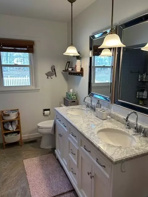 Bath - 4295 William Ave, Celina, OH 45822 photo 1 of 4