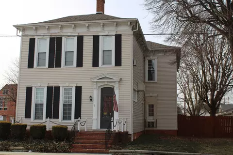 2 N Main St, Arcanum, OH 45304