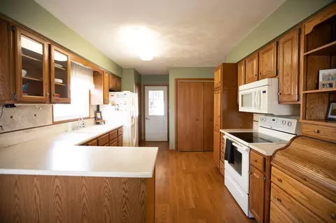 Kitchen - 1014 Chicory Ct, Celina, OH 45822 photo 3 of 3
