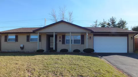 213 Porter Dr, Englewood, OH 45322