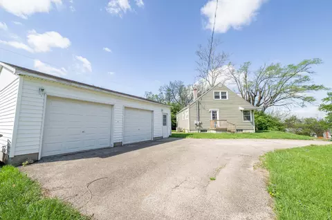 1222 Oakhill Ave, Fairborn, OH 45324
