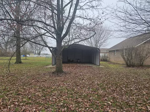 Exterior - 4909 Shannon Ave, Springfield, OH 45504 photo 6 of 7