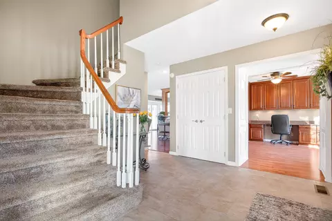 Entry Way - 708 Westover St, Sidney, OH 45365 photo 1 of 5