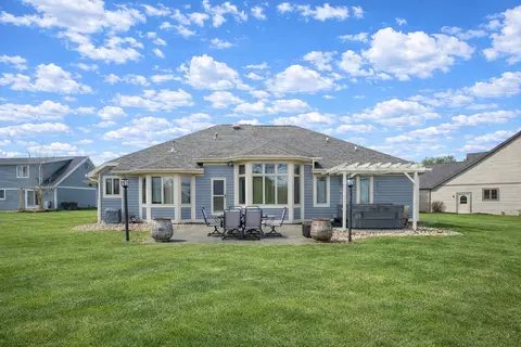 Exterior - 1007 Chicory Ct, Celina, OH 45822 photo 2 of 6