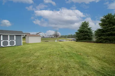 Exterior - 1007 Chicory Ct, Celina, OH 45822 photo 6 of 6