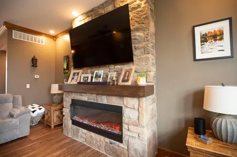 Living - 1007 Chicory Ct, Celina, OH 45822 photo 1 of 2