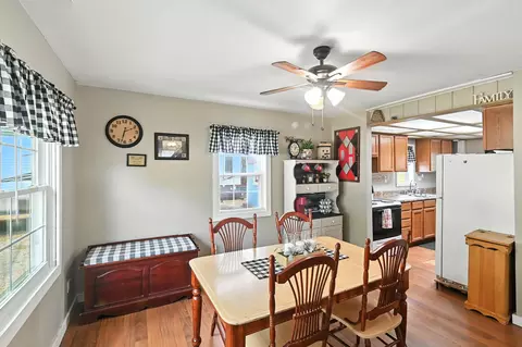 Dining - 11372 Kickapoo Path, Lakeview, OH 43331 photo 1 of 2