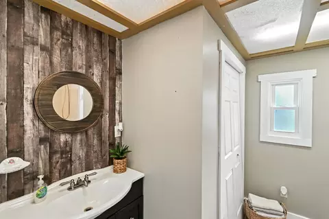 Bath - 11372 Kickapoo Path, Lakeview, OH 43331 photo 3 of 4