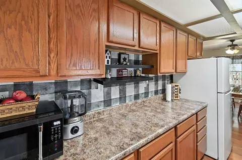 Kitchen - 11372 Kickapoo Path, Lakeview, OH 43331 photo 2 of 3