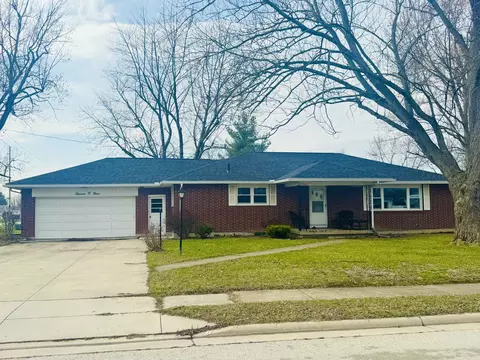 1109 Shimp Dr, Celina, OH 45822