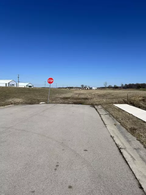 2100 Golfview Dr, Celina, OH 45822 photo 5