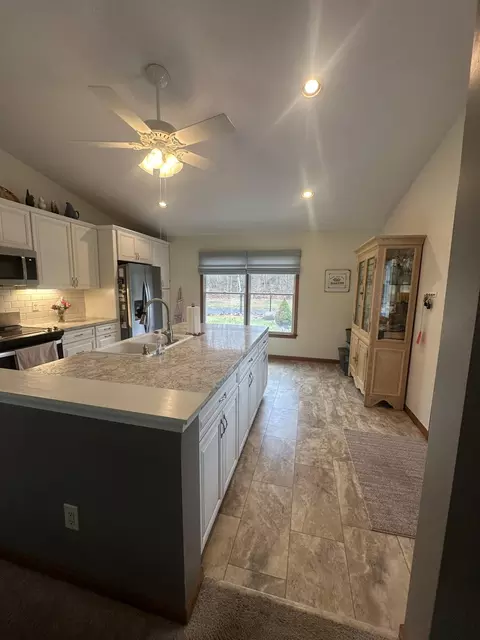 Kitchen - 4050 River Rd, Sidney, OH 45365 photo 1 of 6