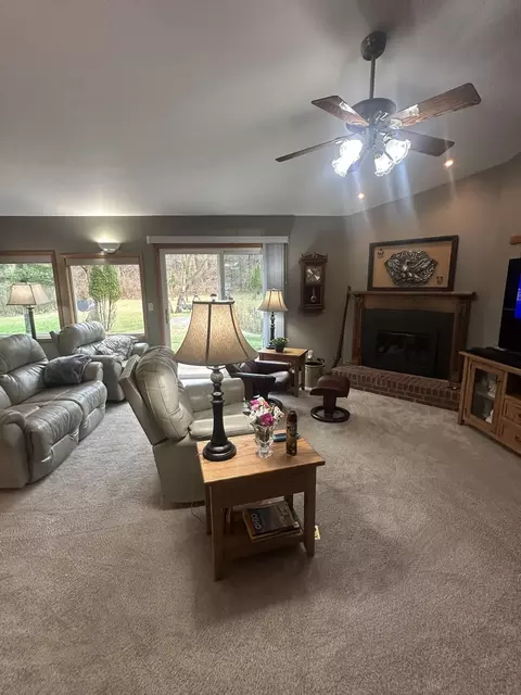 Living - 4050 River Rd, Sidney, OH 45365 photo 1 of 1