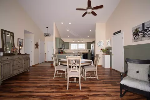 Dining - 1811 Saint Andrews Ct, Springfield, OH 45502 photo 1 of 2
