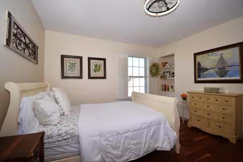 Bedroom - 1811 Saint Andrews Ct, Springfield, OH 45502 photo 3 of 3