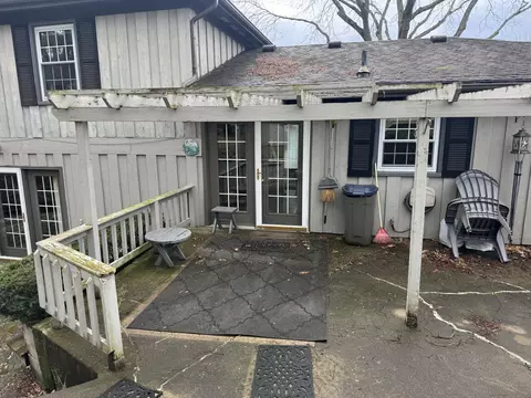 Exterior - 4607 S Plateau Dr, Springfield, OH 45502 photo 8 of 19