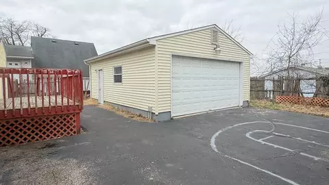 Exterior - 1224 Beverly Ave, Springfield, OH 45504 photo 2 of 3